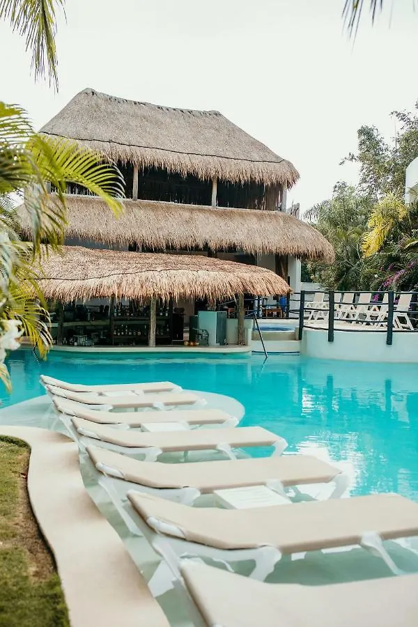 Mak Nuk Village - Clothing Optional Tulum 2*,  Mexiko